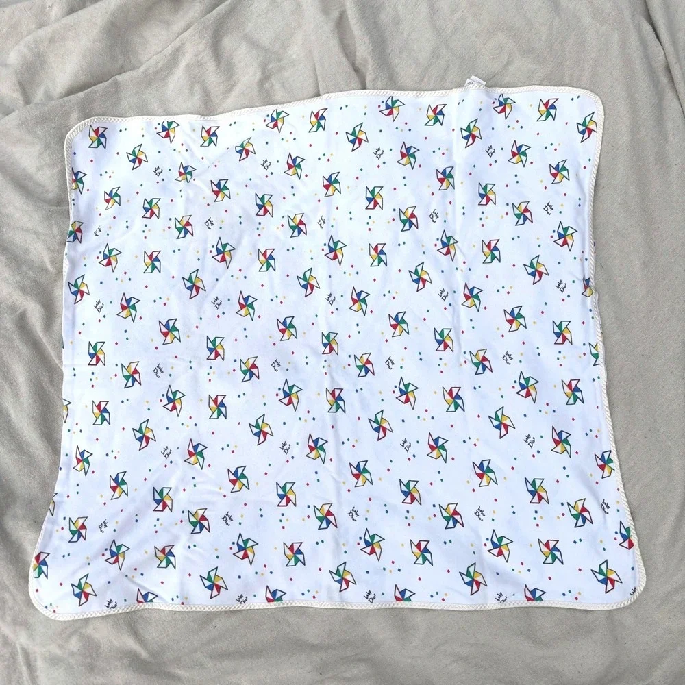 Vintage 80s Baby Dior Pinwheel Print Cotton Blanket Satin Trim White Multi 32x28